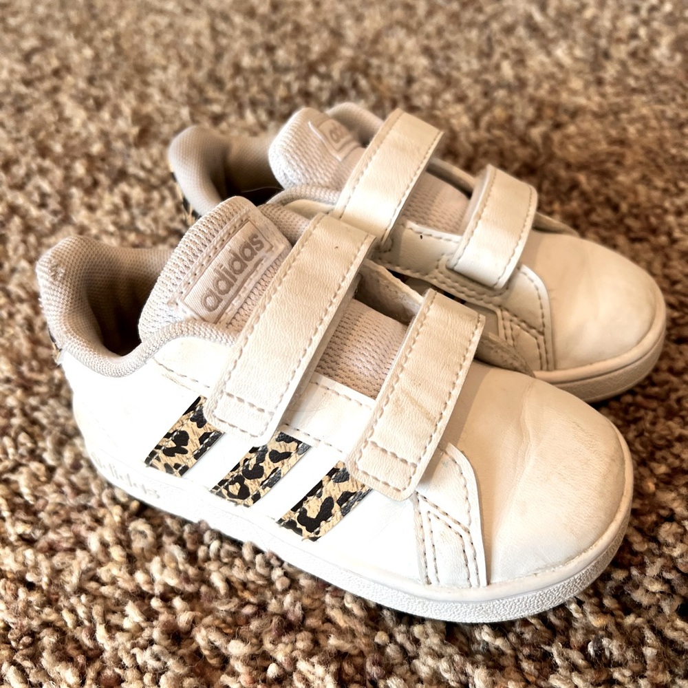 Toddler Adidas Grand Court cheetah
